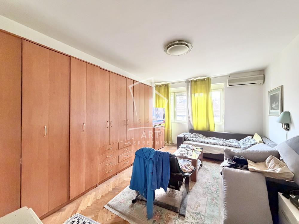 Slika 9 - Sarajevska, Trosoban stan na prodaju, 85m2, 288.000€