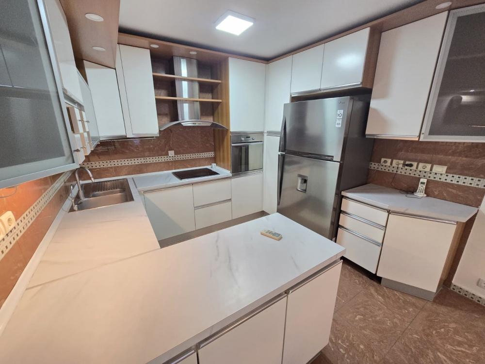 Slika 4 - Koste Racina, Kuća za izdavanje, 160m2, 2.500€