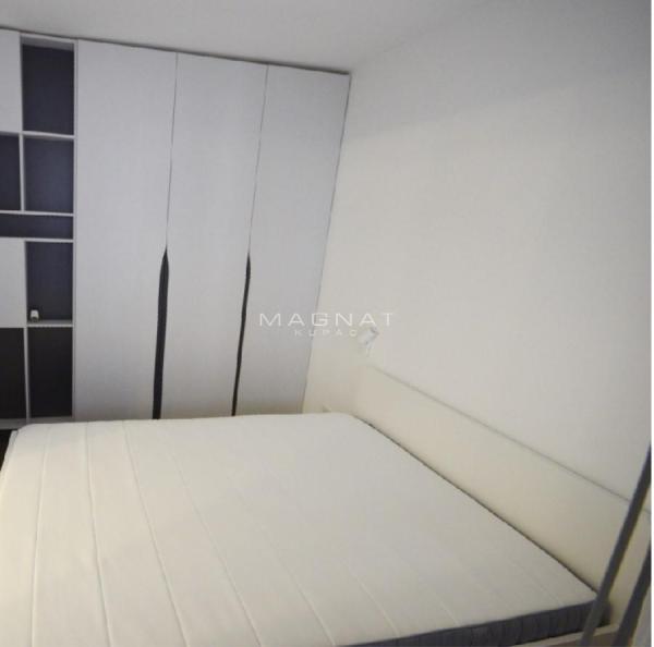 Slika 3 - Dunavski kej, Jednoiposoban stan na prodaju, 45m2, 223.000€