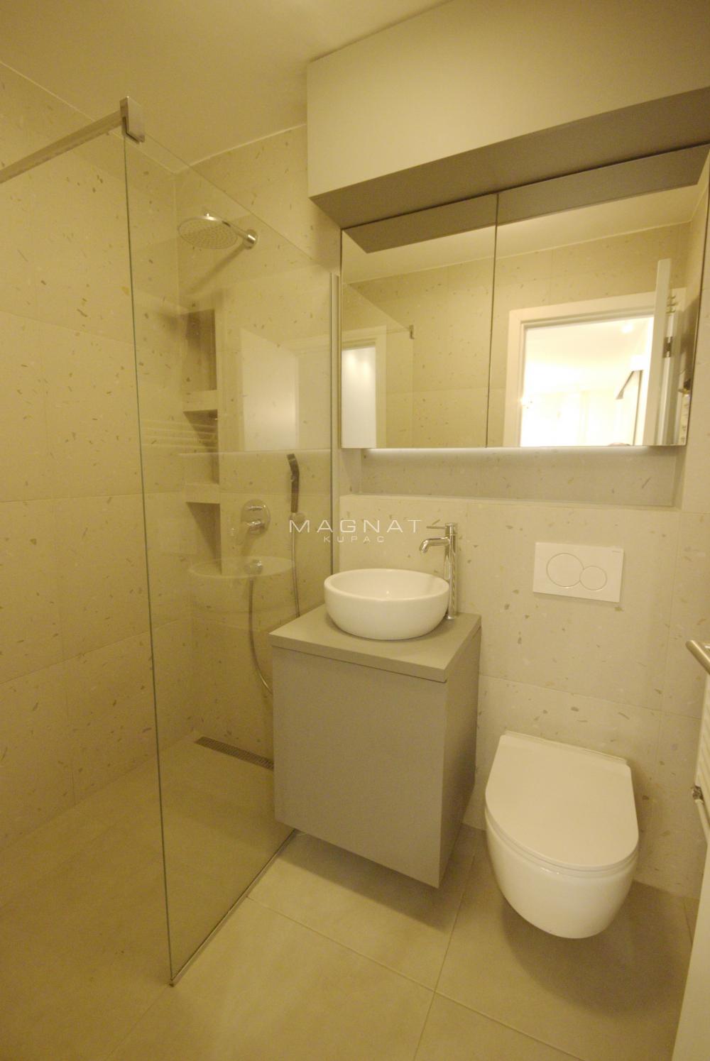 Slika 6 - Dunavski kej, Jednoiposoban stan na prodaju, 45m2, 223.000€