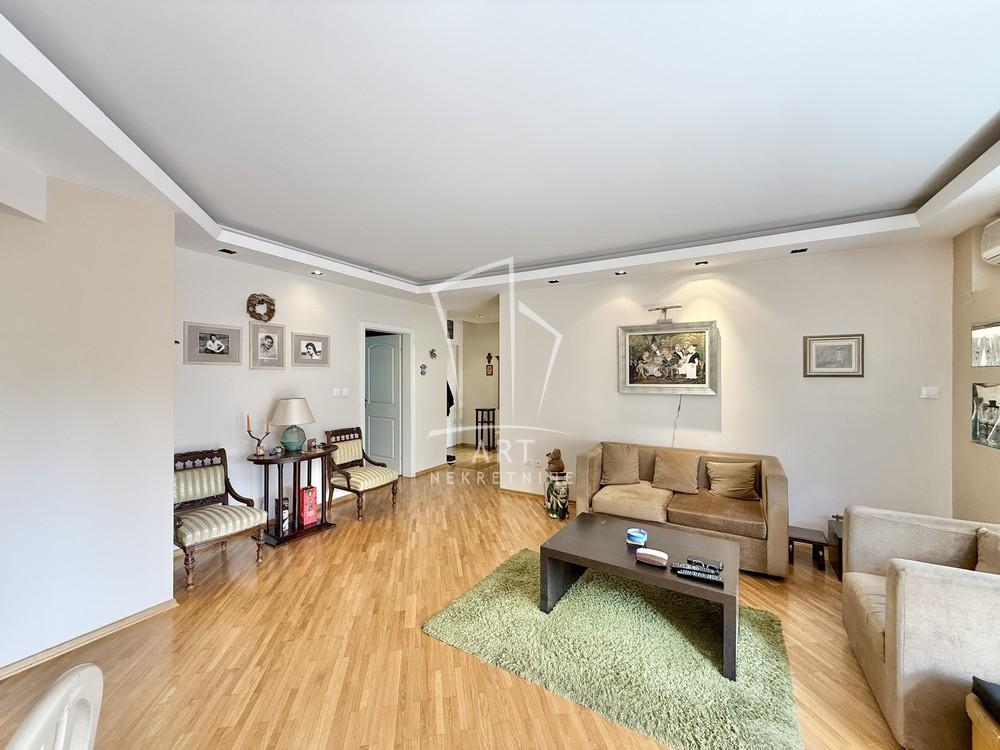 Slika 3 - Kulina Bana, Četvorosoban stan na prodaju, 81m2, 275.000€