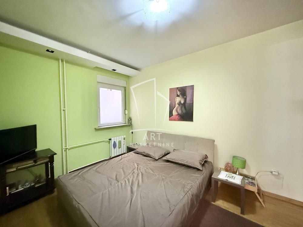 Slika 7 - Kulina Bana, Četvorosoban stan na prodaju, 81m2, 275.000€