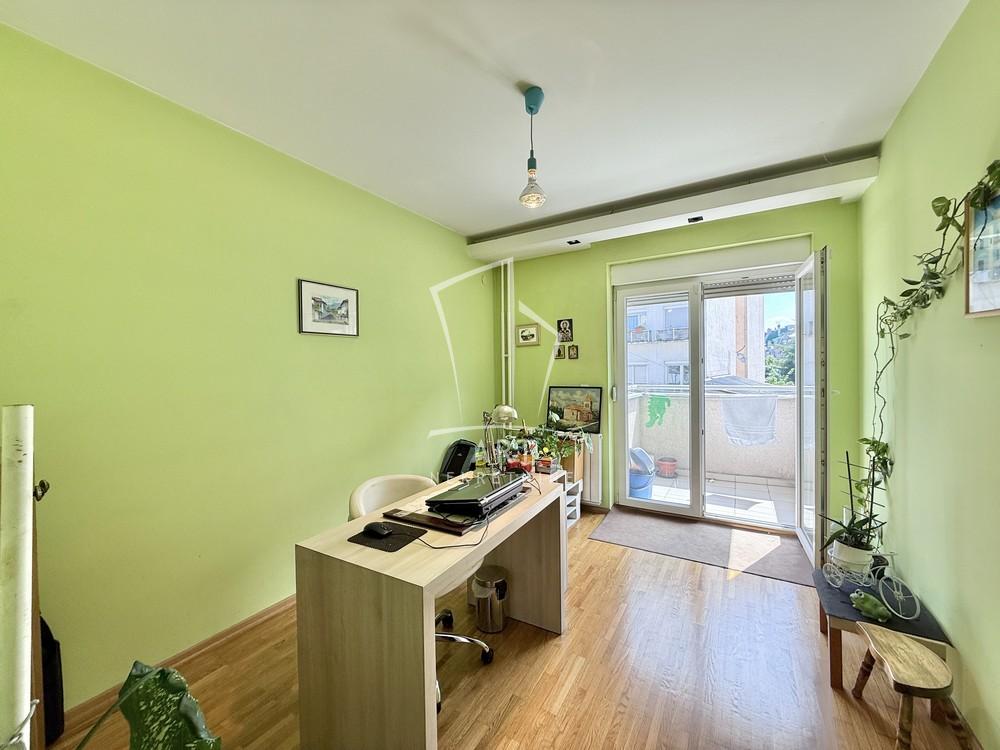 Slika 9 - Kulina Bana, Četvorosoban stan na prodaju, 81m2, 275.000€