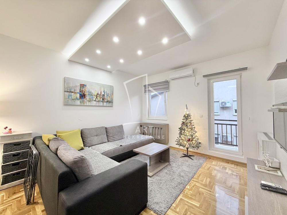 Glavna slika -Miljana Miljanića, Jednoiposoban stan na prodaju, 42m2, 121.800€