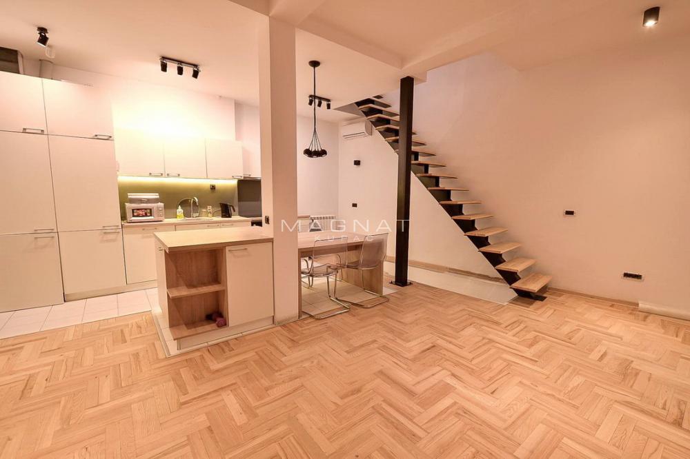 Slika 1 -  Kuća na prodaju, 204m2, 844.900€