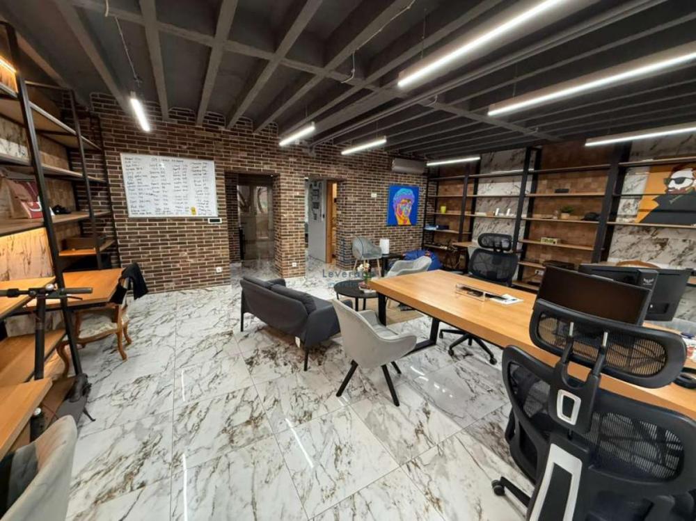 Slika 1 - Sarajevska,  Lokal za izdavanje, 70m2, 1.350€