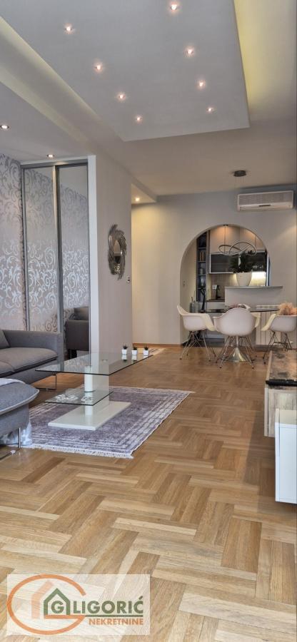 Slika 1 - Dvosoban stan za izdavanje, 55m2, 950€