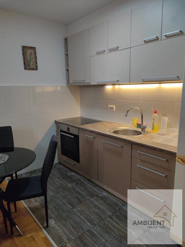 Slika 8 - Trosoban stan na prodaju, 52m2, 150.000€