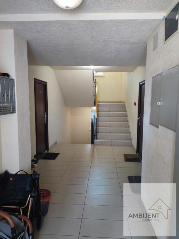 Slika 2 - Trosoban stan na prodaju, 52m2, 150.000€