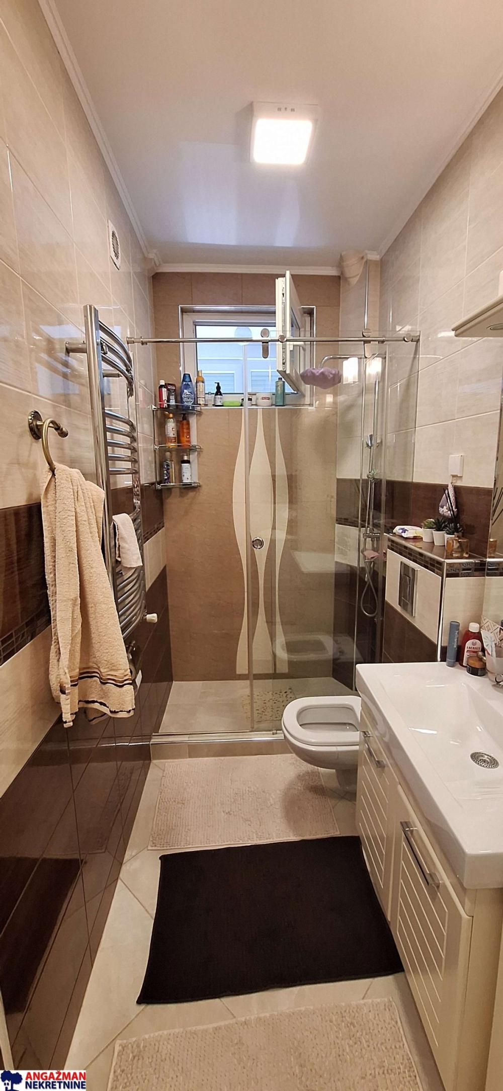 Slika 11 - Bulevar Zorana Đinđića, Trosoban stan na prodaju, 81m2, 306.000€