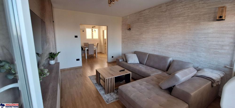 Slika 1 - Bulevar Zorana Đinđića, Trosoban stan na prodaju, 81m2, 306.000€