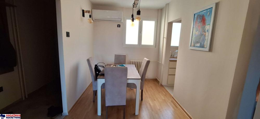 Slika 2 - Bulevar Zorana Đinđića, Trosoban stan na prodaju, 81m2, 306.000€