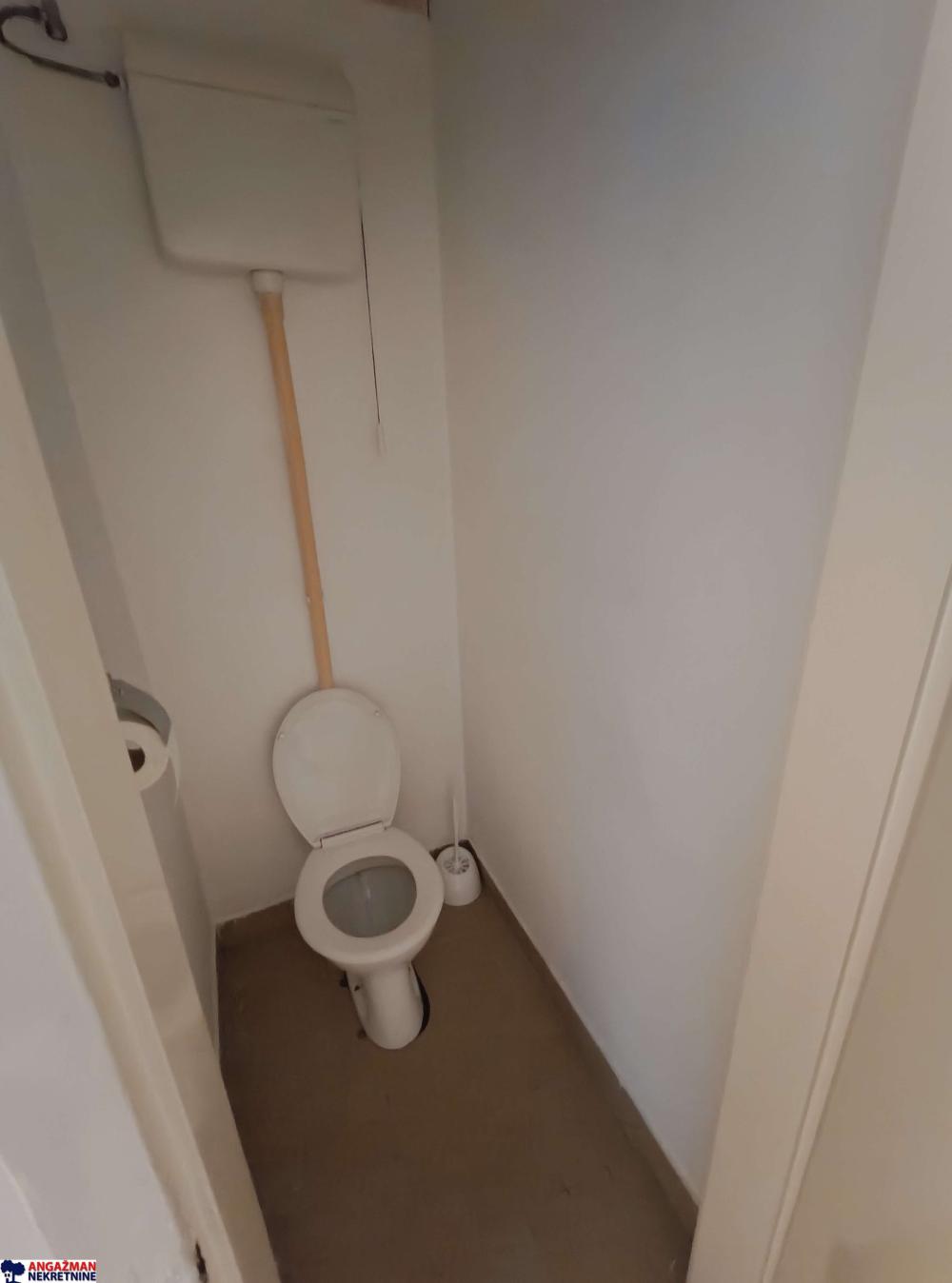 Slika 4 - Bulevar Zorana Đinđića, Trosoban stan na prodaju, 81m2, 306.000€