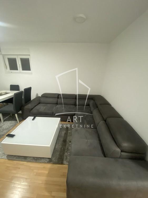 Glavna slika -Zmajevačka, Jednoiposoban stan za izdavanje, 39m2, 450€