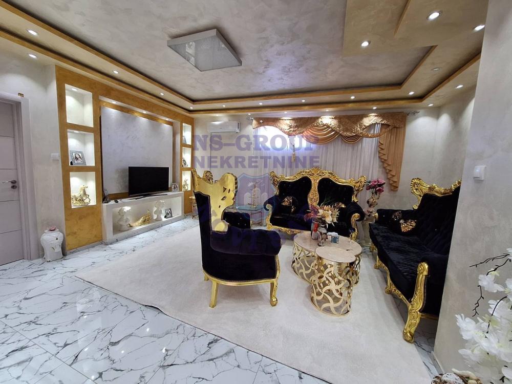 Slika 0 - Temerin,  Kuća na prodaju, 202m2, 175.100€