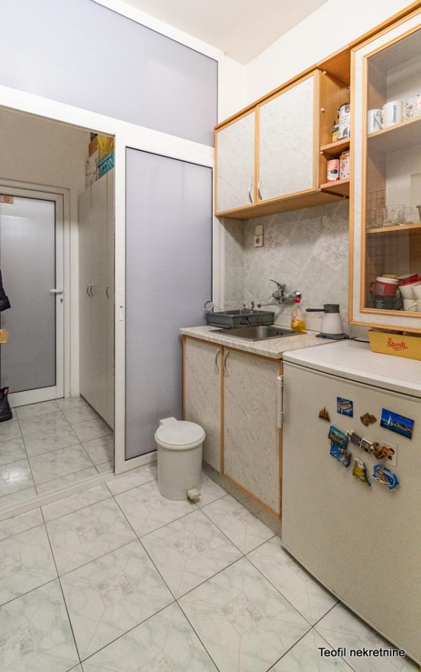 Slika 10 - Cara Dušana,  Lokal na prodaju, 104m2, 450.000€