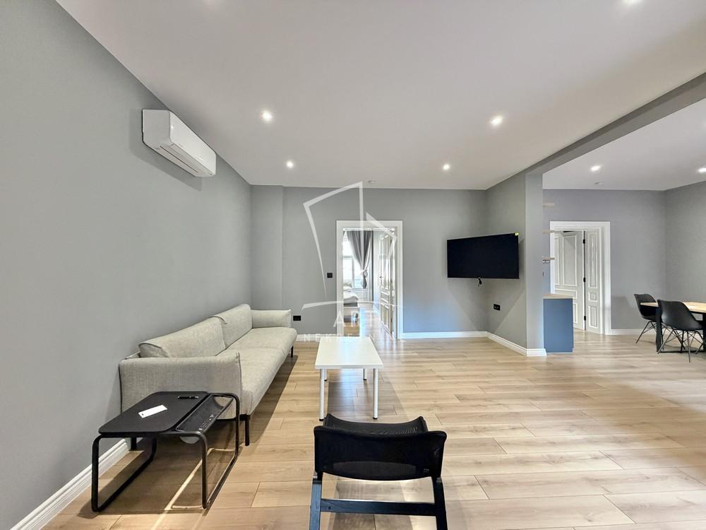 Slika 3 - Bulevar Kralja Aleksandra, Četvorosoban stan za izdavanje, 119m2, 1.900€