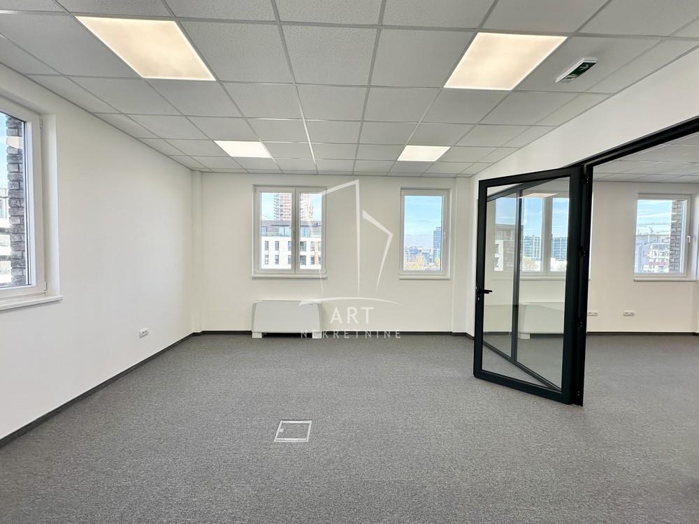 Slika 8 - Tošin bunar,  Lokal za izdavanje, 250m2, 3.750€