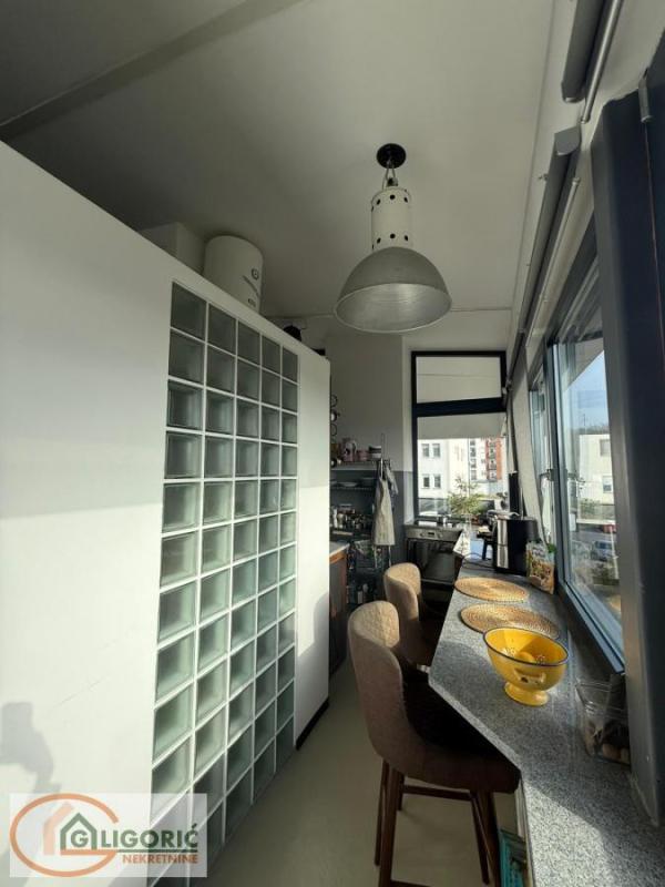 Slika 5 - Kapetana Miloša Žunjića, Četvorosoban stan na prodaju, 130m2, 270.000€