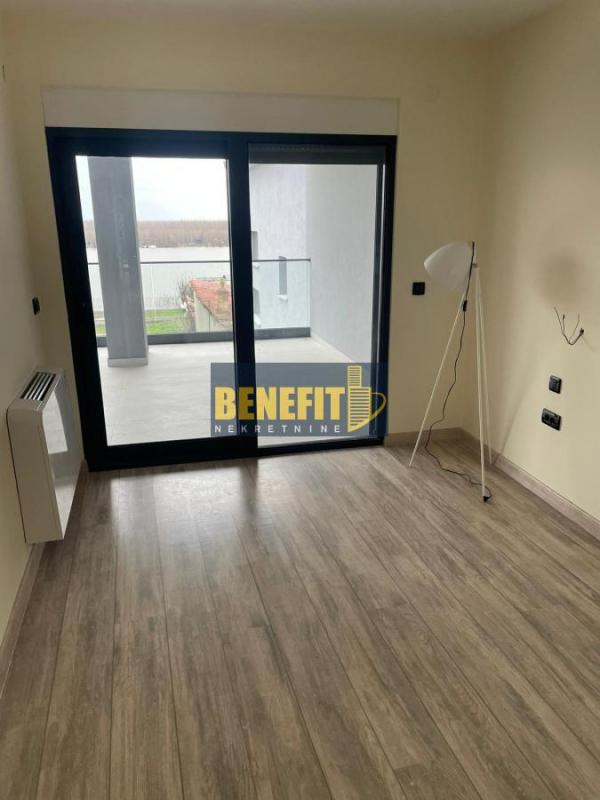 Slika 8 -  Lokal za izdavanje, 360m2, 3.500€