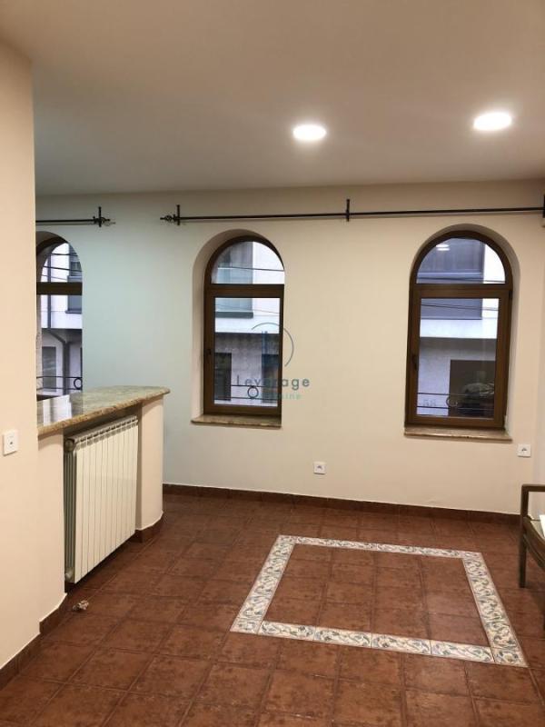 Glavna slika -Stojana Protića, Dvoiposoban stan za izdavanje, 60m2, 700€