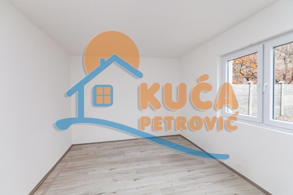 Slika 8 - 7. jula,  Kuća na prodaju, 204m2, 145.000€