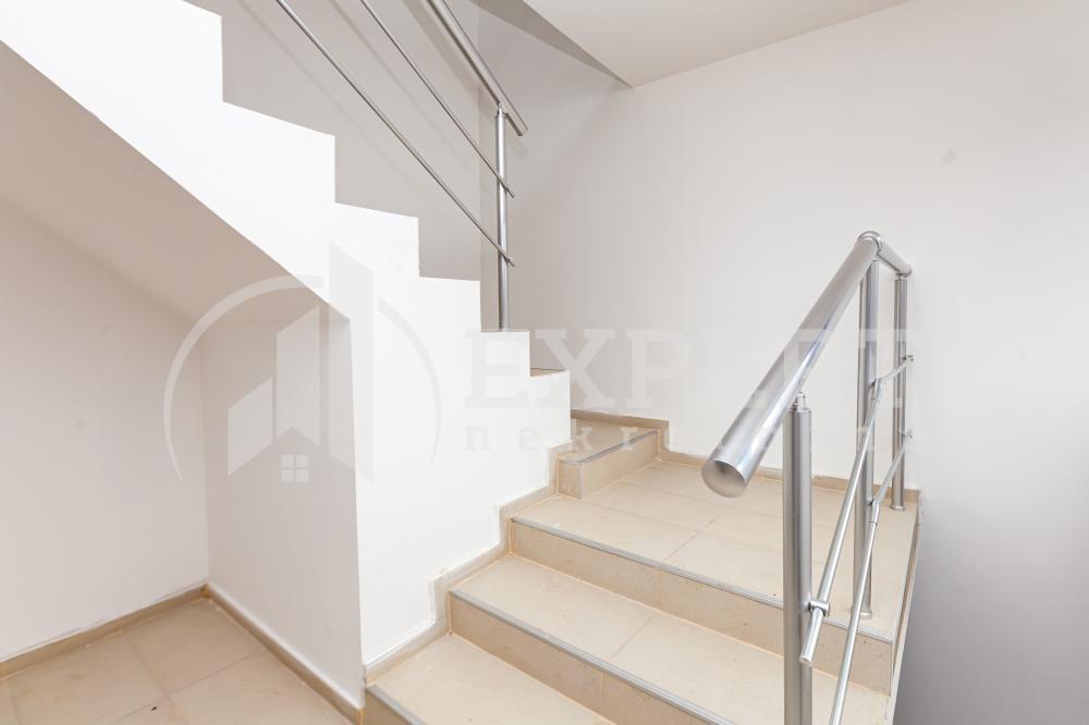 Slika 11 - 7. jula,  Kuća na prodaju, 204m2, 145.000€