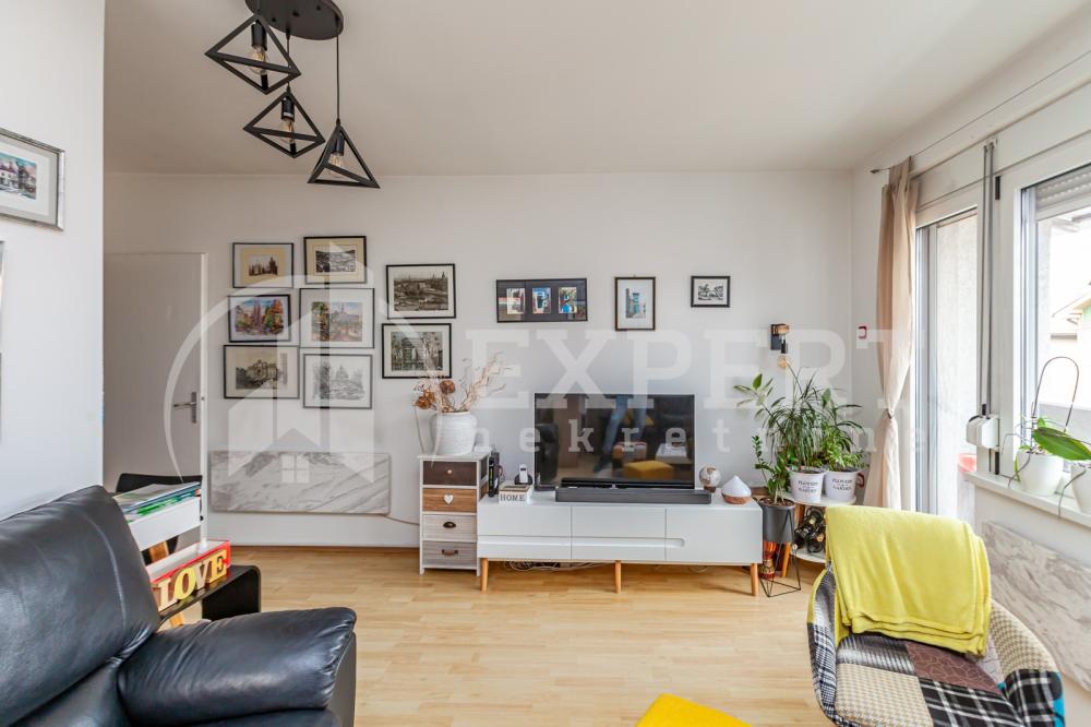 Slika 5 - Aleksandra Petrovića, Troiposoban stan na prodaju, 96m2, 120.000€