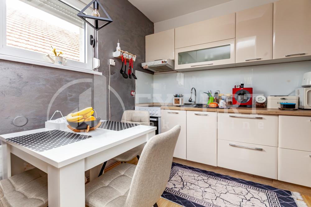 Slika 3 - Aleksandra Petrovića, Troiposoban stan na prodaju, 96m2, 120.000€