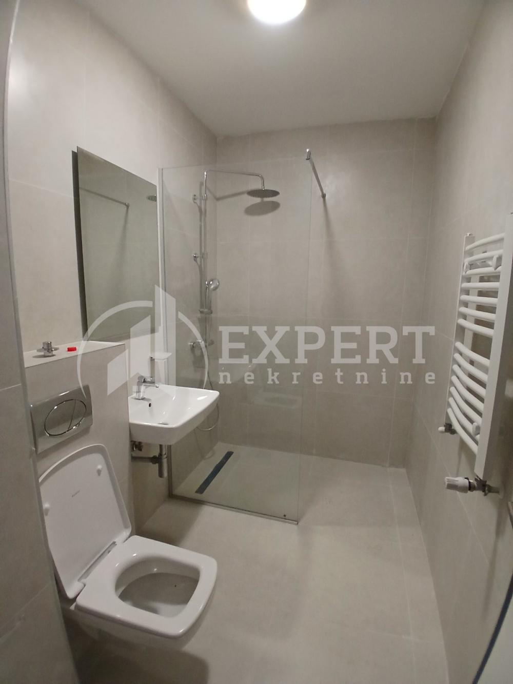 Slika 9 - Stevana Sremca, Jednoiposoban stan za izdavanje, 50m2, 400€