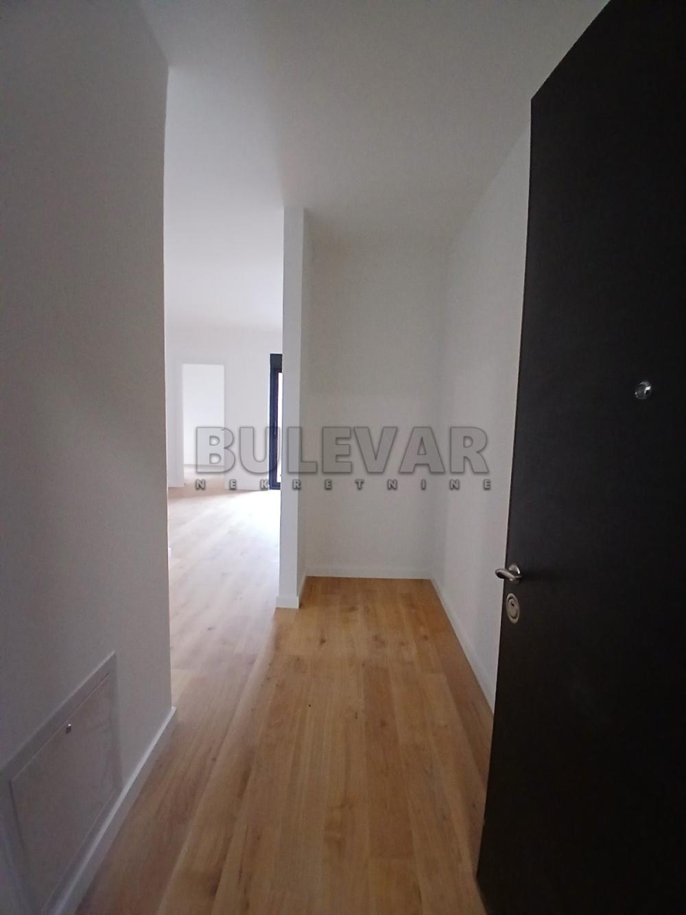 Slika 7 - Stevana Sremca, Jednoiposoban stan za izdavanje, 50m2, 400€