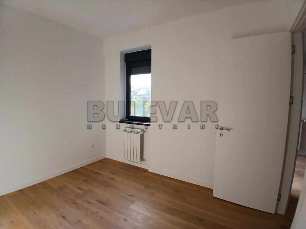 Slika 5 - Stevana Sremca, Jednoiposoban stan za izdavanje, 50m2, 400€