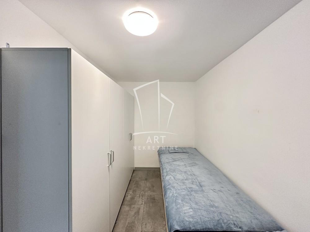 Slika 4 - Nemanjina, Jednoiposoban stan na prodaju, 33m2, 96.000€