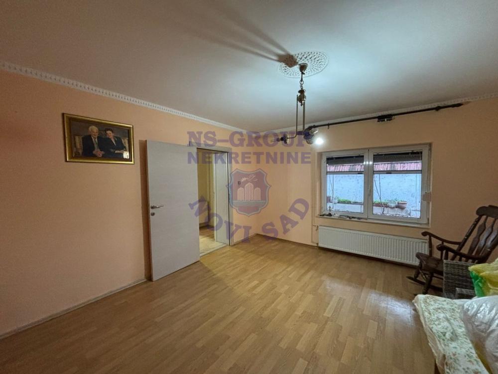 Slika 3 -  Bački Jarak, Trosoban stan na prodaju, 98m2, 85.000€