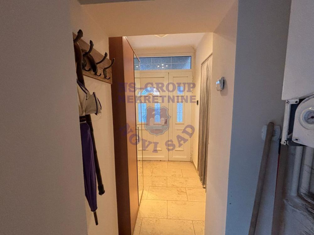 Slika 2 -  Bački Jarak, Trosoban stan na prodaju, 98m2, 85.000€