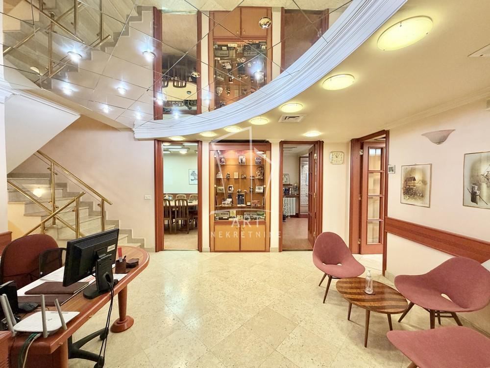 Glavna slika -Partizanske avijacije,  Kuća na prodaju, 93m2, 699.000€