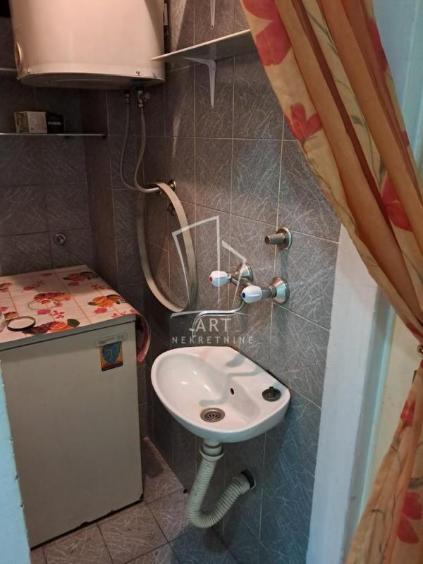 Slika 7 - Dečanska,  Lokal na prodaju, 42m2, 119.000€