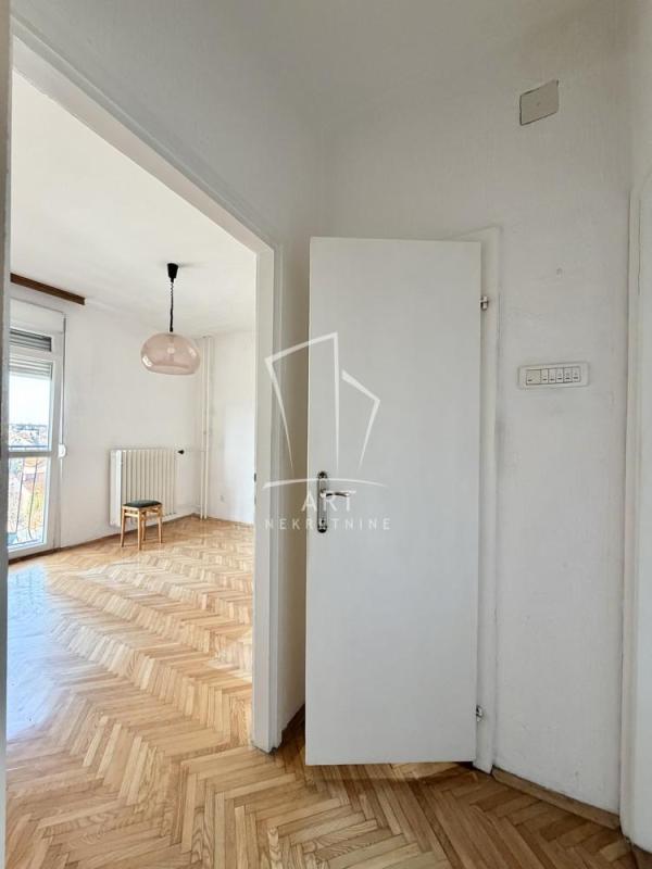 Slika 7 - Ugrinovačka, Jednoiposoban stan na prodaju, 47m2, 163.000€