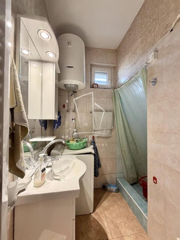 Slika 11 - Ugrinovačka, Jednoiposoban stan na prodaju, 47m2, 163.000€