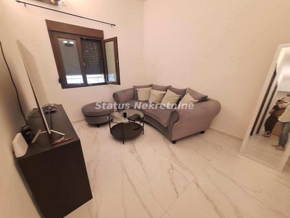 Slika 1 - Dvosoban stan za izdavanje, 60m2, 0€