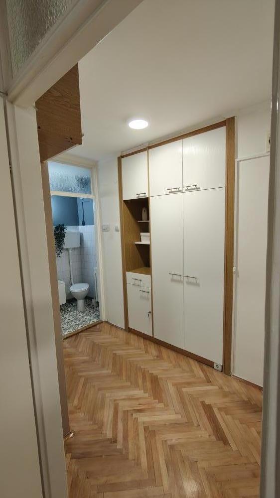 Slika 6 - Branka Krsmanovica, Jednoiposoban stan za izdavanje, 33m2, 300€