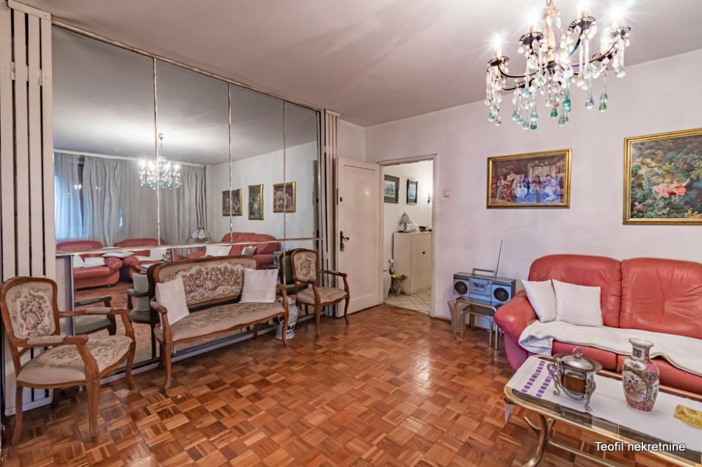 Slika 1 - Studentska, Troiposoban stan na prodaju, 79m2, 237.000€