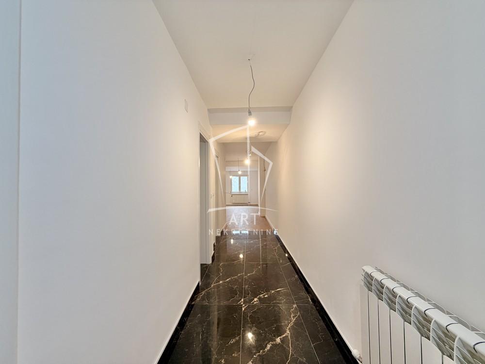 Slika 4 - Kumodraška,  Lokal za izdavanje, 101m2, 1.500€