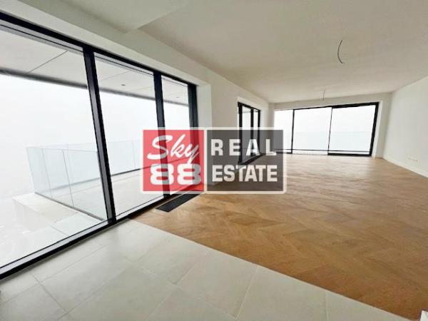 Slika 1 - Četvorosoban stan na prodaju, 228m2, 2.394.000€