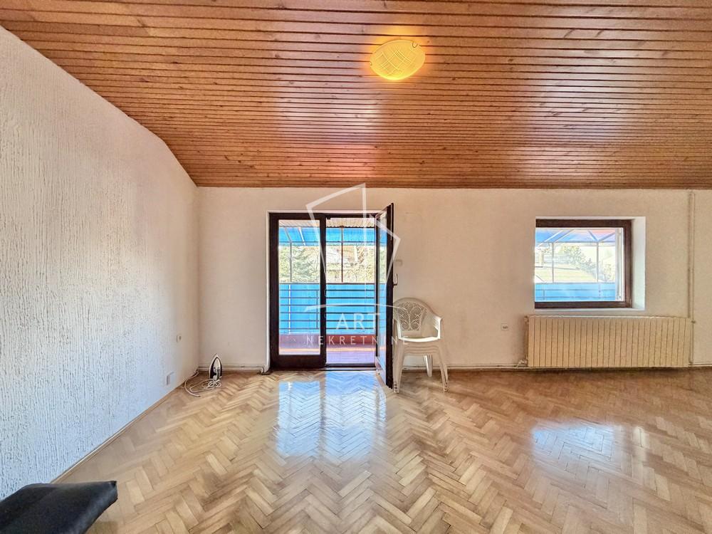 Slika 1 - Šavnička, Petosoban stan na prodaju, 124m2, 190.000€