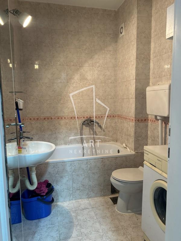 Slika 5 - Peka Tepavčevića, Jednoiposoban stan za izdavanje, 42m2, 350€