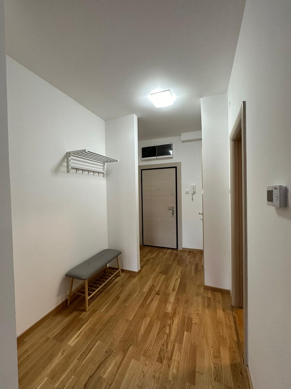 Slika 5 - Miloša Trebinjca , Dvosoban stan za izdavanje, 57m2, 350€