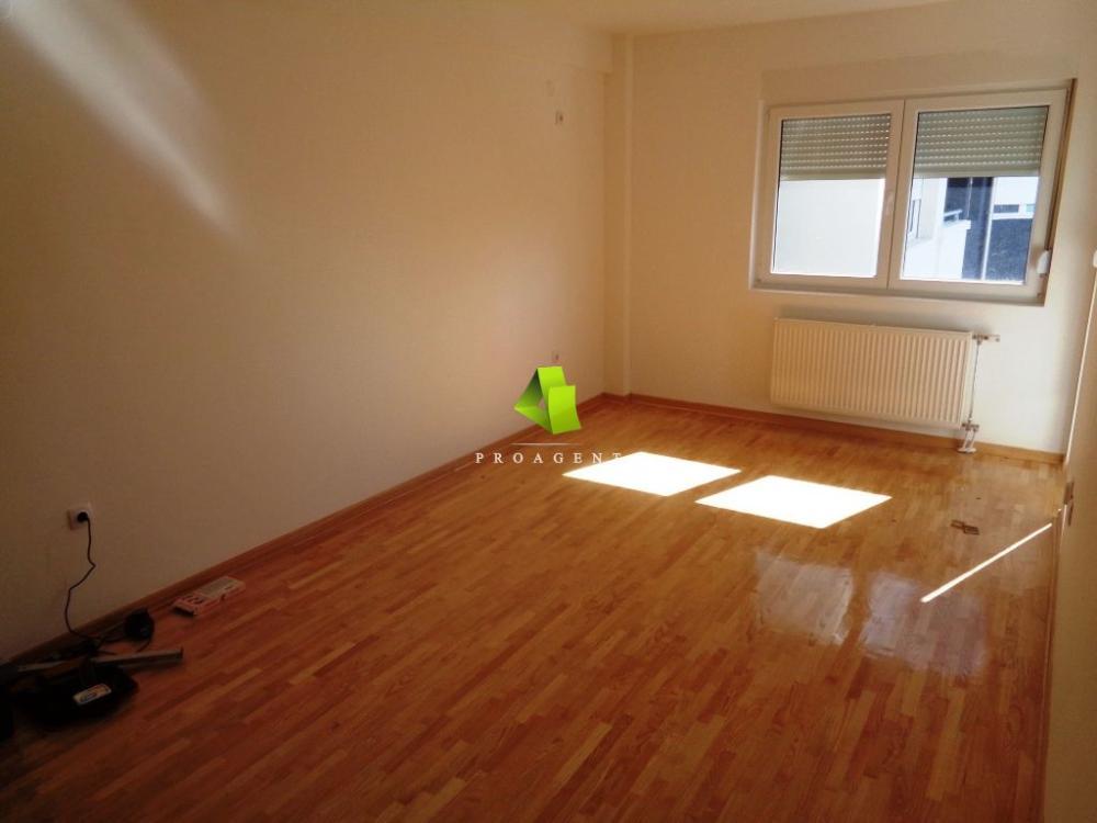 Glavna slika -Dvoiposoban stan za izdavanje, 54m2, 350€