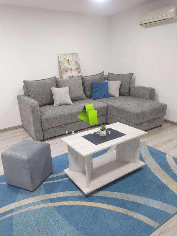 Glavna slika -Jednoiposoban stan za izdavanje, 52m2, 300€