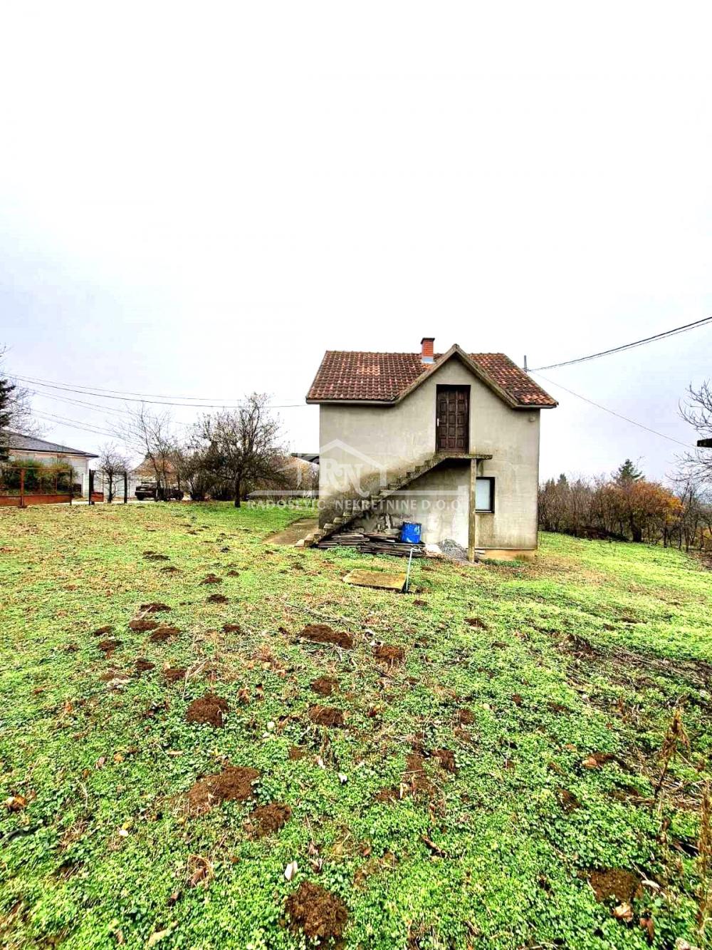 Slika 1 - Milosava Ivkovića,  Kuća na prodaju, 132m2, 68.000€